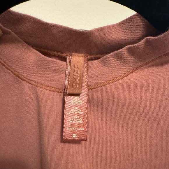 SKIMS Clay Sleeveless Cotton Mock Neck Tank Top Size XL - Picture 3 of 3